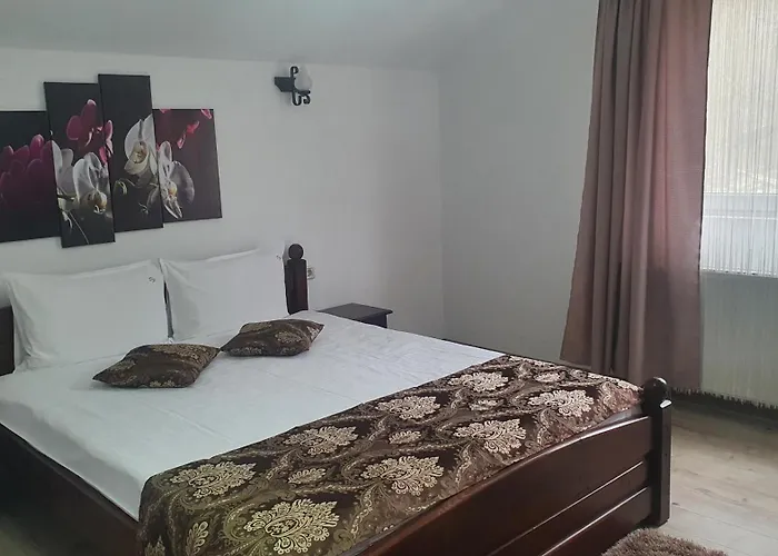 Casa Destinatia Perfecta Moieciu Casa de hóspedes 3*